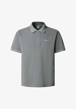 Sivé polokošeľa z mäkkej látky s klasickým golierom, zapínaním na dve gombíky a jemným logom na ľavej strane hrude. Krátke rukávy.