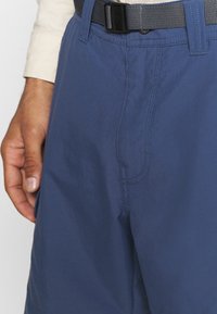 Columbia Friluftsshorts - dark blue