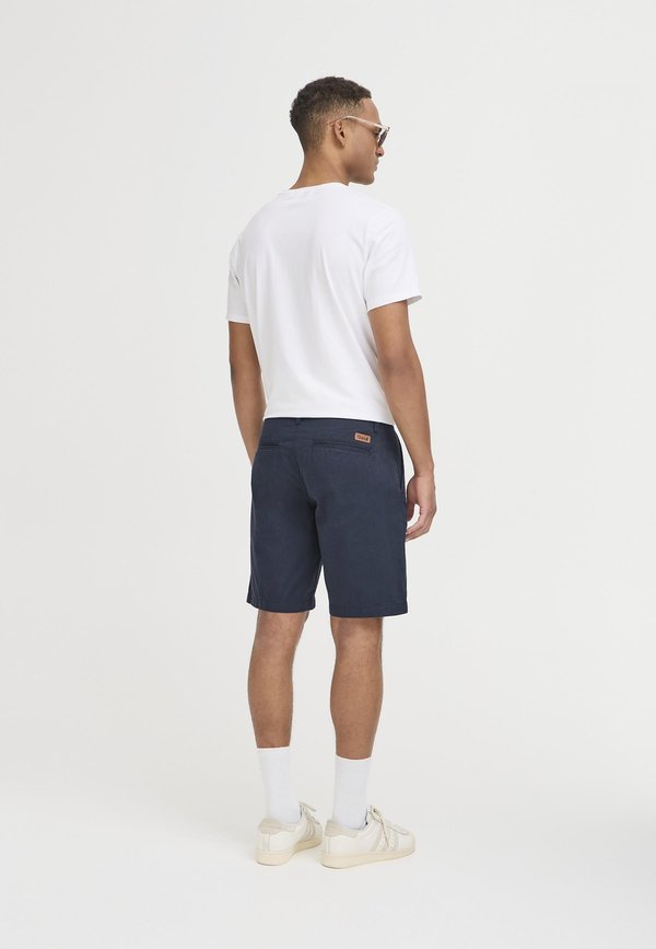 SDTHEMENT - Shorts - insignia b3
