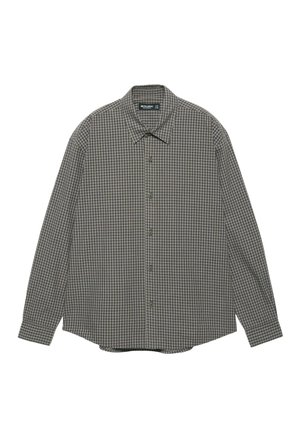 Cămașă cu mâneci lungi, cu nasturi, guler clasic și model mic în carouri în nuanțe de gri și maro.