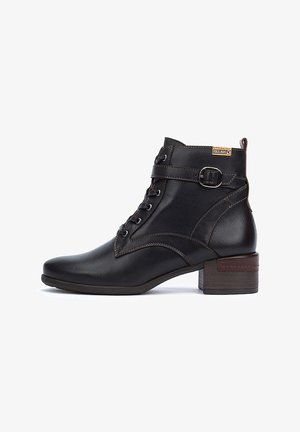 Pikolinos MALAGA - Botines con cordones - black