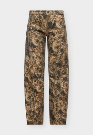 Free People, FABLE LOW RISE PRINTED JEAN - Jeans baggy - chocolate brown