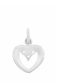 Pendente d'argento a forma di cuore con un piccolo cuore intagliato e tre piccole punte rialzate nella parte superiore, timbrato "925 a".