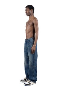 FAVELA COWBOY - Bő szabású farmernadrág - blue washed