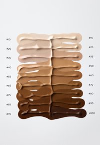 MÁDARA SKINONYM SEMI-MATTE PEPTIDE FOUNDATION - Base de maquillaje - #55 clay