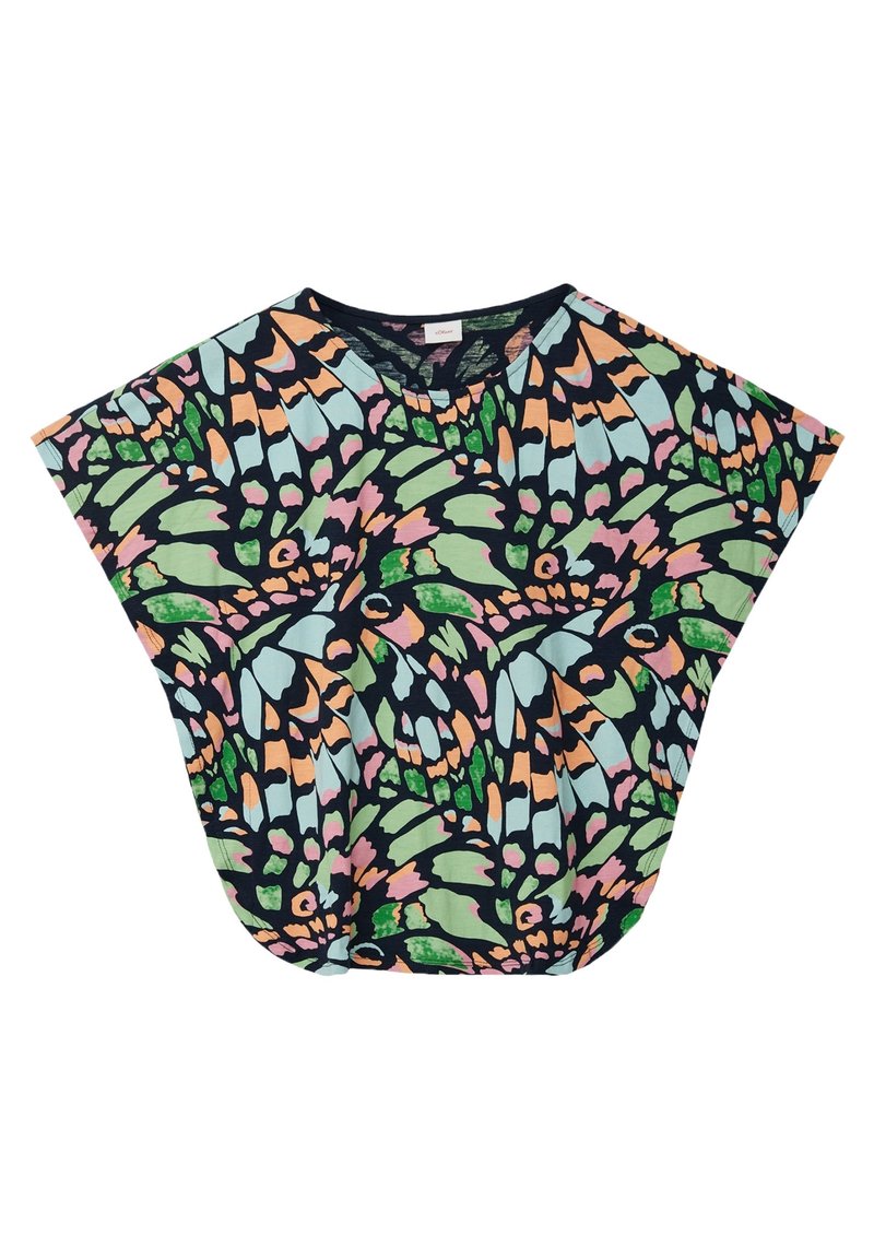 Multikleurig shirt met een vlinderwingpatroon, korte mouwen, ronde hals en een losse pasvorm. Het materiaal lijkt zacht en flexibel.