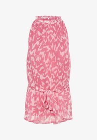 Izbrano, fruit dove natrue strokes