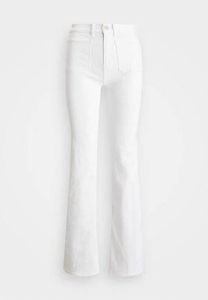 Fehér, magas derekú, széles szárú farmernadrág, denim anyagból készült. Két elülső zsebbel és rojtos szegéllyel rendelkezik az alján. Tiszta dizájn, látható szerelvények nélkül.