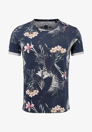 Granatowy t-shirt z krótkim rękawem z różowymi i białymi tropikalnymi wzorami kwiatów i liści oraz jasno-szarymi wewnętrznymi mankietami rękawów.