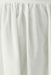 Unausgewählt, off white