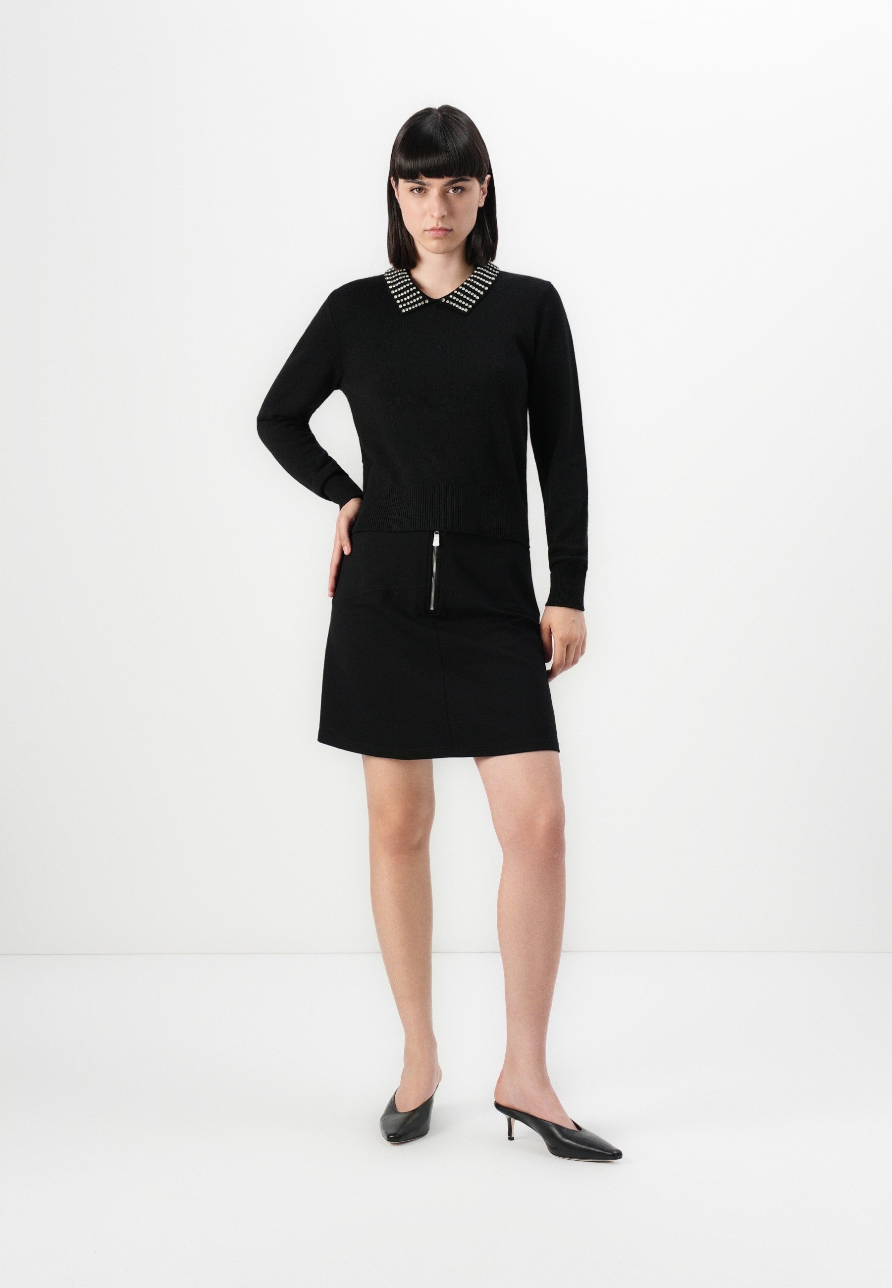 オールインワン・サロペット PINKO Women Mid Skirts 104884 A213 Z99 NERO LIMOUSINE Black PINKO Elegant black jumpsuit for women – Pavidas