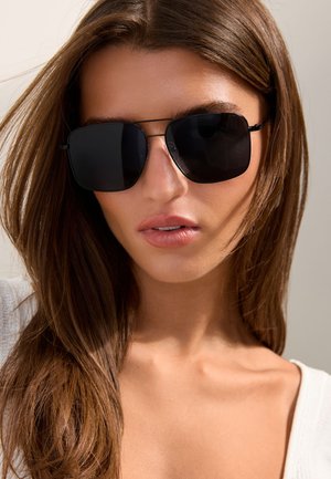 Friends Like These CLASSIC FRAME AVIATOR - Sunčane naočale - black
