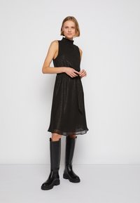 Pepe Jeans ELLA - Vestido de dia - black