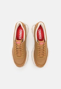 Camper DRIFT - Tenisky - medium brown