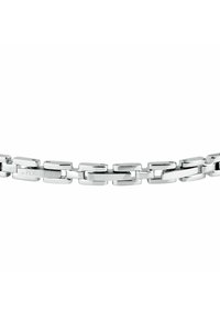 Bracciale in metallo argento con anelli rettangolari intrecciati, finitura lucida e logo inciso. Texture liscia e forma uniforme.