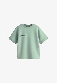 Neselectat, mint green
