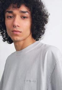 Carhartt WIP DUSTER SCRIPT - T-shirt basique - basalt