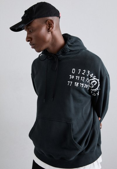 MM6 Maison Margiela Sweatshirt com capuz - black