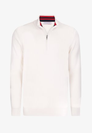 Biały sweter z dzianiny z półzamkiem przy szyi i prążkowanymi akcentami na kołnierzu, z długimi rękawami i strukturalną tkaniną.