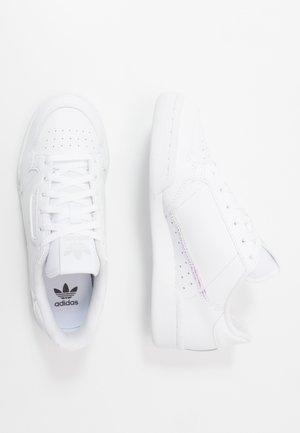 Sneakers - white