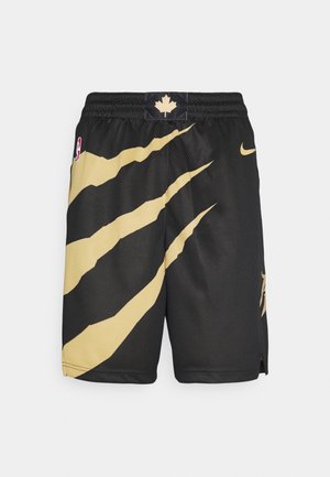 Czarne spodenki do koszykówki z złotymi znakami pazurów, małym liściem klonu na pasie, logo NBA i Nike oraz emblematem na boku.