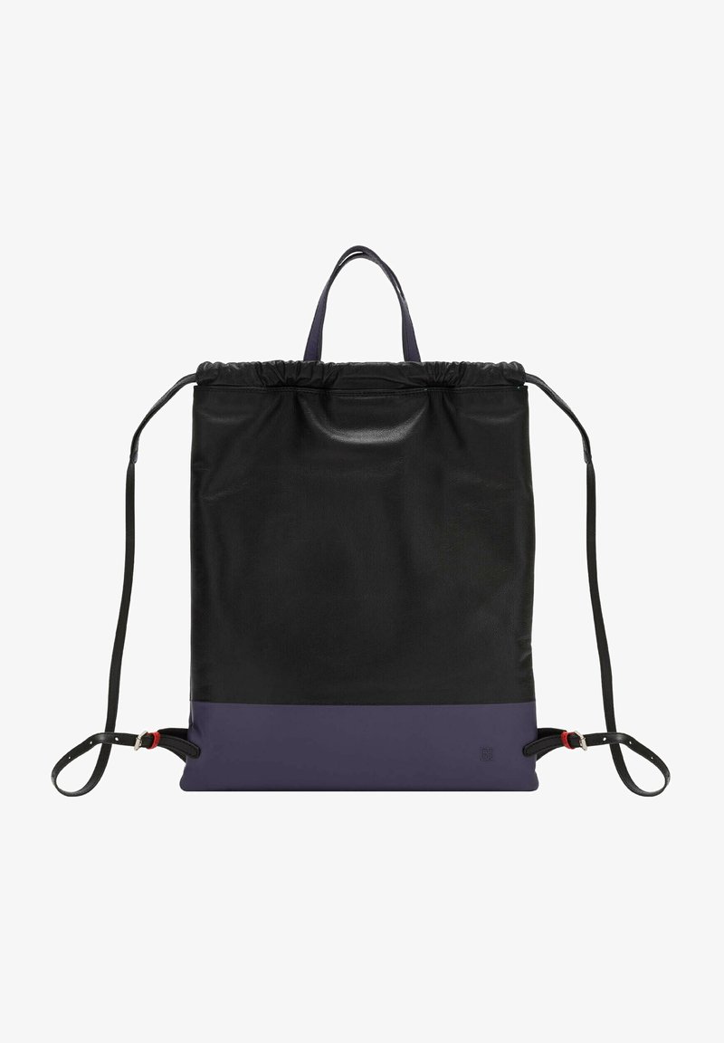 Sac à dos à cordon noir et violet avec une texture brillante, doté d'un dessus resserré et de bretelles ajustables avec des accents rouges.