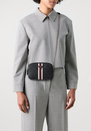 Guess - Torba na ramię