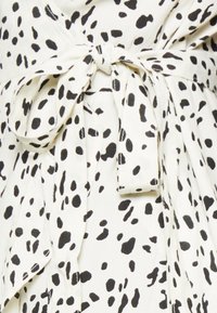 VILA VIFINI WRAP SHORT DRESS - Dienas kleita - birch