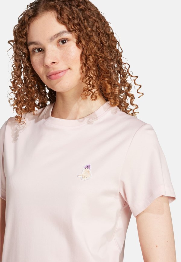 CAT PATCH GRAPHIC  - Print T-shirt4