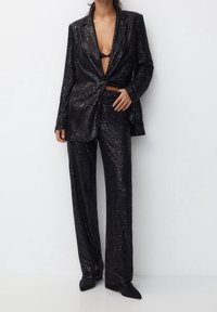 PULL&BEAR Broek - black