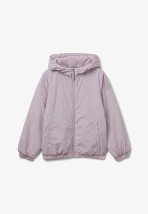 Giacca con cappuccio color viola chiaro con cerniera frontale, polsini ed orlo elastici, due tasche laterali e un piccolo logo sulla manica sinistra.