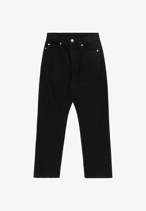 Sorte high-waist straight-leg jeans med frontknap og lynlås, fem lommer og sølvnitter på hvid baggrund.