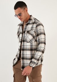 Buratti REGULAR FIT - Košile - ecru black