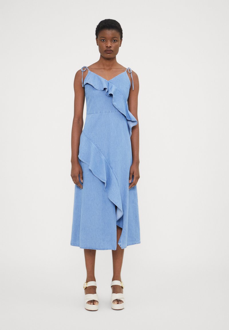 DESIGNERS REMIX - EXCLUSIVE CHELSY FLARE DRESS - Dongerikjole - denim, Forstørre