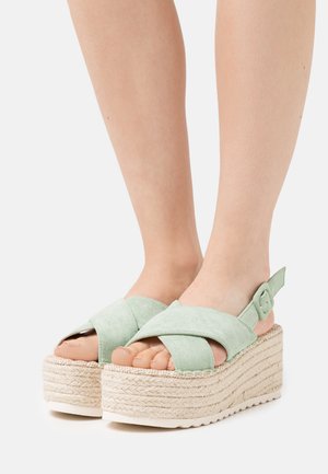 Plateausandalette - verde