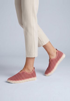 Ilse Jacobsen TULIP3275 - Trainers - rouge/pearled ivory