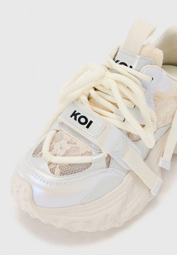 FROZEN SHORES - Trainers - cream2