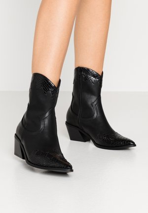 Santiags - black