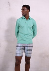 Tommy Hilfiger HARLEM MADRAS - Calções - lofty blue
