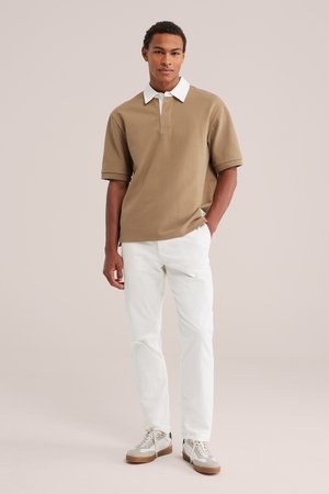 WE Fashion, Trousers - off-white