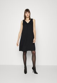 mbyM SAI - Vestido de malha - black