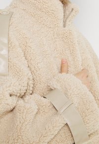 Sixth June Chaqueta de entretiempo - beige