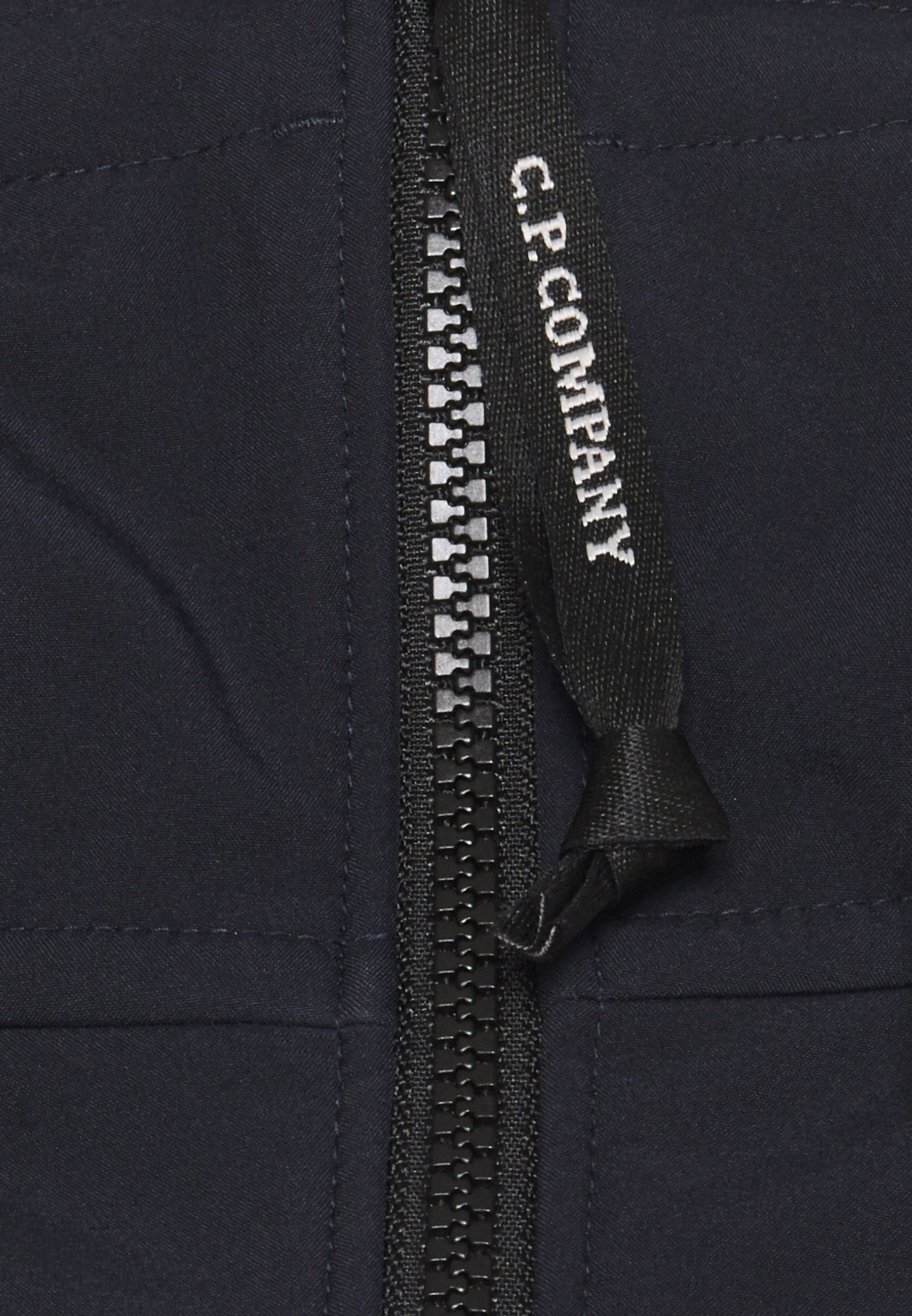 C.P. Company SHELL GOGGLE JACKET 