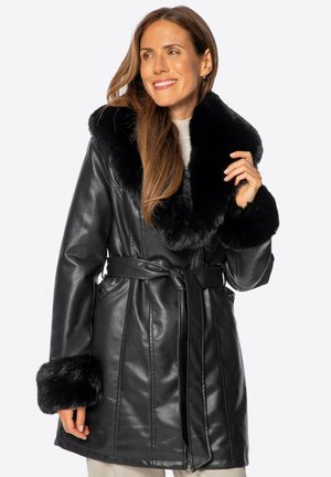 Krátký kabát - black