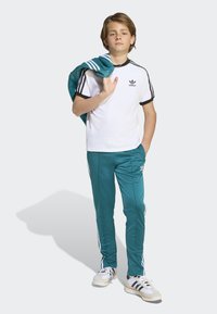 Thumbnail Image 5