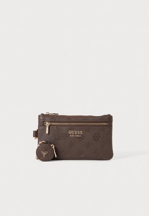 Guess, BLAKE MULTI PIECE TRAVEL - Портфейл - brown