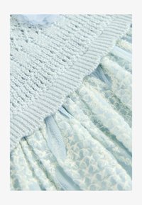 Non sélectionné, light blue