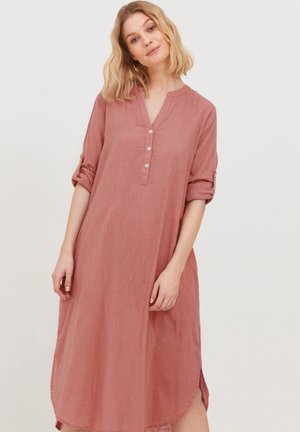 DAMEN LANG DAMEN - Shirt dress - canyon rose