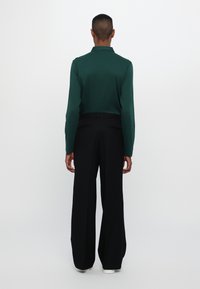 Paul & Joe PANTALON - Pantaloni - noir