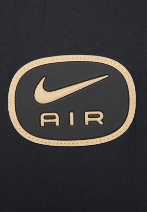 Nike Sportswear AIR - Lichte jas - black white metallic gold